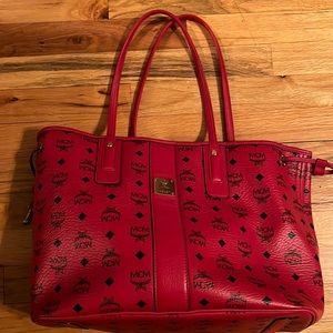 MCM Liz reversible medium tote